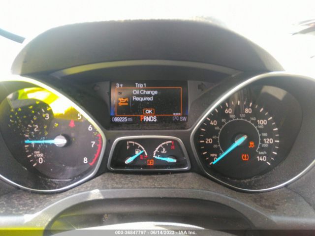 1FMCU0GD7HUA75739 Ford ESCAPE SE