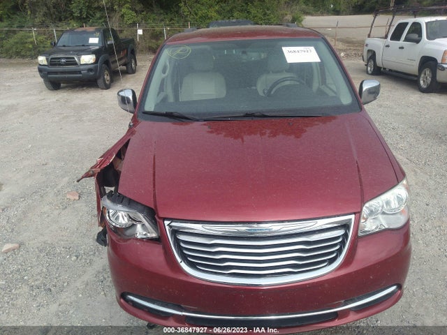 2C4RC1CG8ER464440 Chrysler Town & Country Touring-l