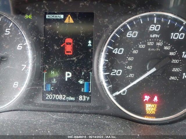 JA4AZ3A36EZ018844 Mitsubishi Outlander Se