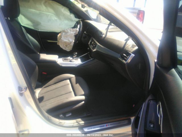 3MW5R1J06N8C50109 BMW 3 Series 330i