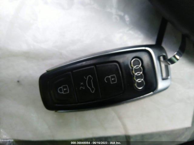 2021 Audi Q8, VIN: WA1EVAF19MD027624