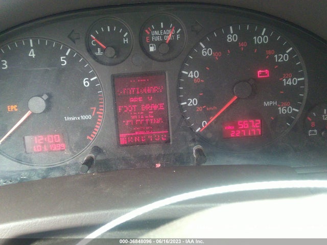 2001 AUDI A6 VIN: WAUED64B01N088798