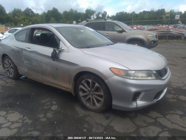 2015 1HGCT2B80FA000152 main image