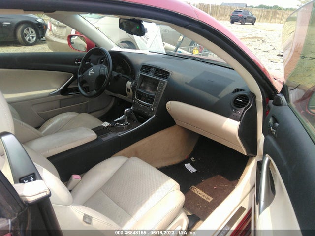 2010 LEXUS IS 350C VIN: JTHFE2C25A2502107