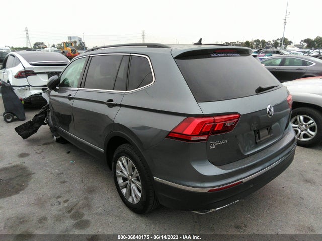 3VV3B7AX1JM210926 Volkswagen Tiguan Sel/se