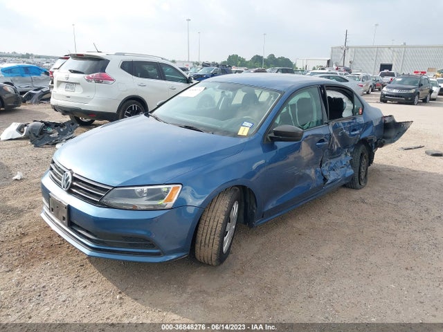 3VW2K7AJXFM260444 Volkswagen Jetta Sedan 2.0l S