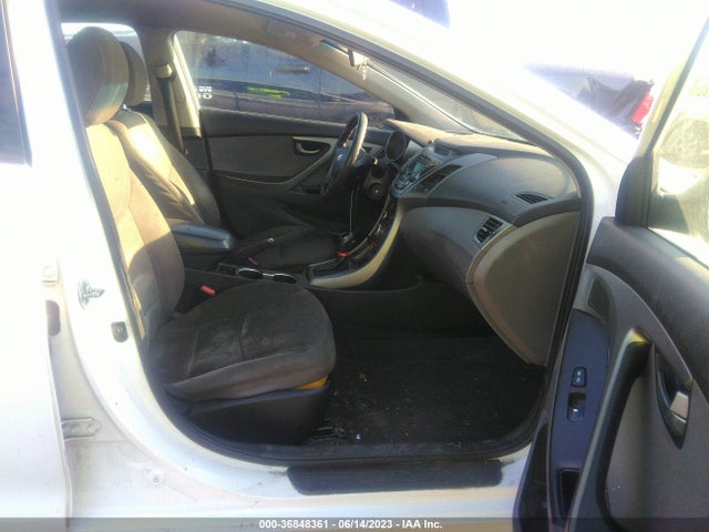 Hyundai ELANTRA SE 2015 5NPDH4AE9FH555763 Image 5