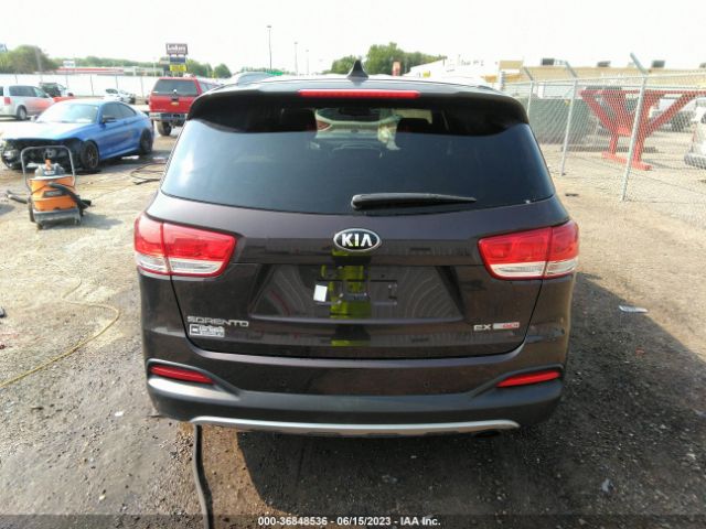 5XYPHDA17GG022619 KIA SORENTO EX