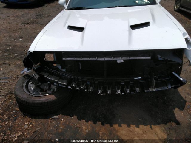 2C3CDZAG9NH260440 Dodge Challenger Sxt