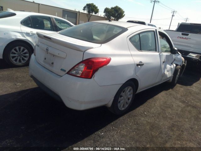 3N1CN7AP8FL939561 Nissan Versa S Plus