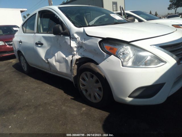 3N1CN7AP8FL939561 Nissan Versa S Plus