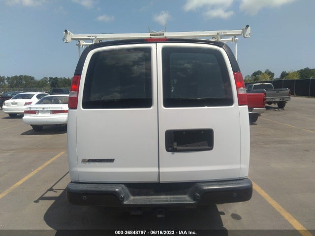 Chevrolet EXPRESS CARGO VAN 2019 1GCWGAFG1K1216646 Image 16