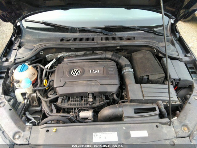 3VWL17AJ8EM324518 Volkswagen Jetta Sedan Sel