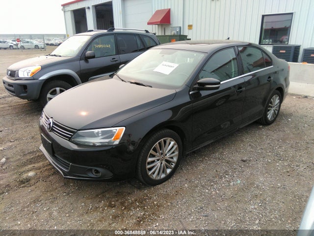 3VWL17AJ8EM324518 Volkswagen Jetta Sedan Sel