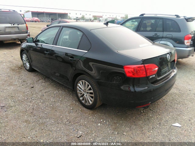 3VWL17AJ8EM324518 Volkswagen Jetta Sedan Sel