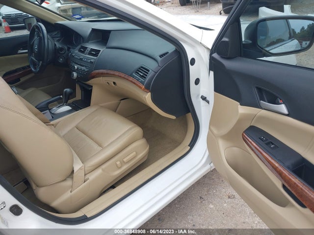 2012 HONDA ACCORD SDN EX-L VIN: 1HGCP3F82CA039700