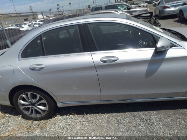 55SWF4JB6HU185974 Mercedes-Benz C-class C 300