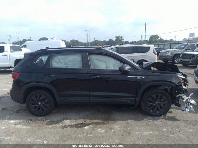 3VVCX7B24NM048378 Volkswagen TAOS S