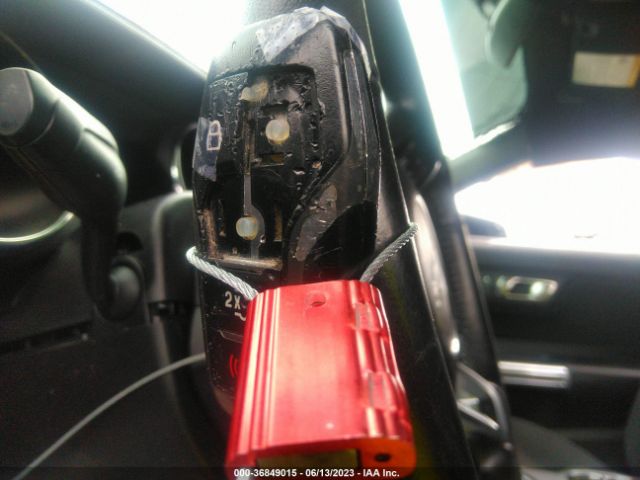 1FA6P8AM8G5295390 Ford Mustang V6