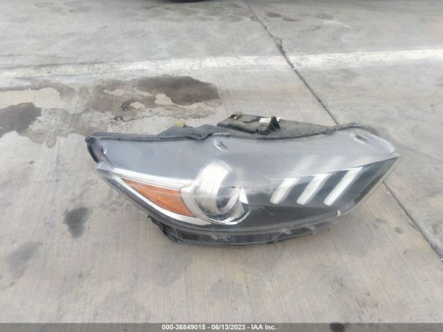 1FA6P8AM8G5295390 Ford Mustang V6