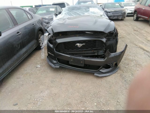 1FA6P8AM8G5295390 Ford Mustang V6
