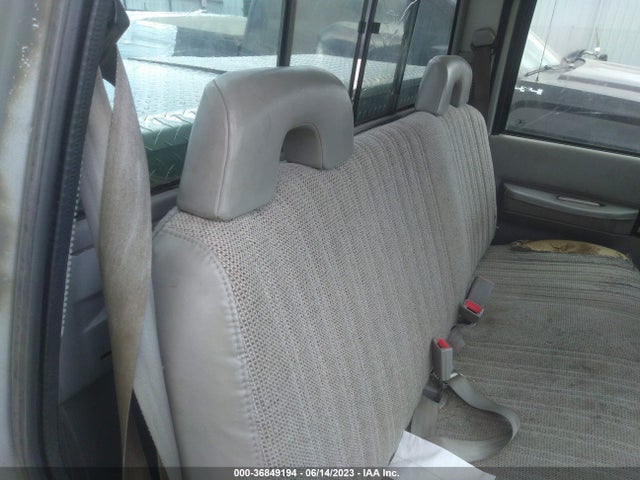 1993 CHEVROLET GMT-400 C1500 VIN: 1GCEC14Z9PE164422