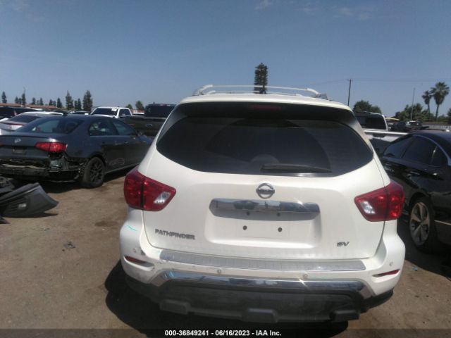 5N1DR2MN0JC611361 Nissan Pathfinder Sv