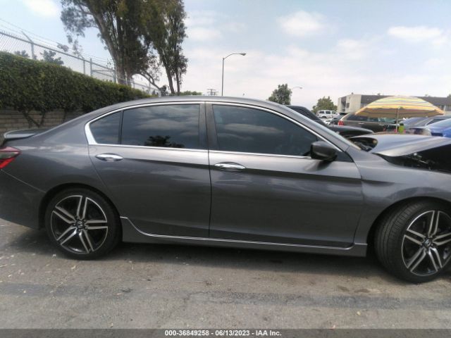 Honda Accord Sedan Sport 2017 1HGCR2F55HA052295 Image 14