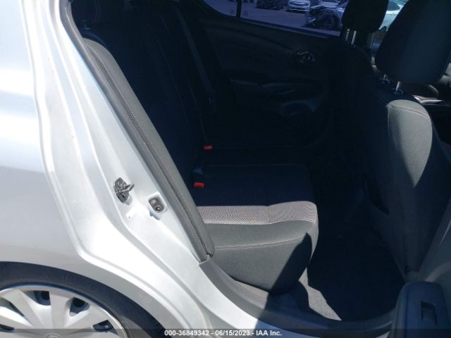 3N1CN7AP6KL839209 Nissan Versa Sedan Sv