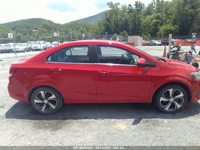 Chevrolet Sonic Premier 2017 1G1JF5SB8H4134685 Image 13