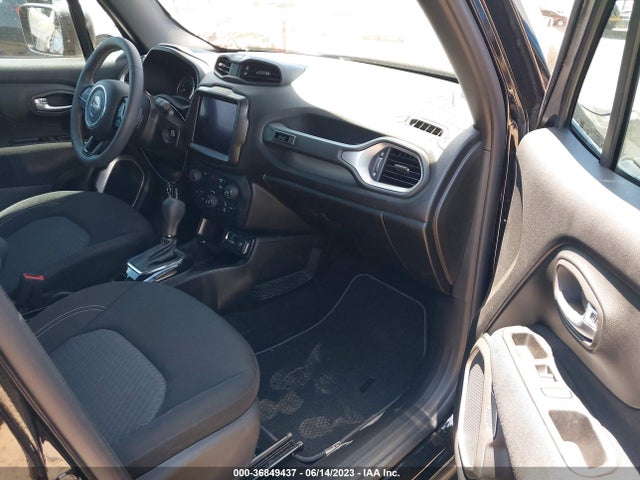 ZACNJCBB8MPN16333 Jeep Renegade Latitude