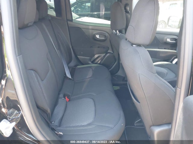 ZACNJCBB8MPN16333 Jeep Renegade Latitude