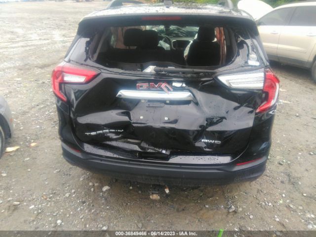 3GKALTEV8NL150423 GMC Terrain Sle