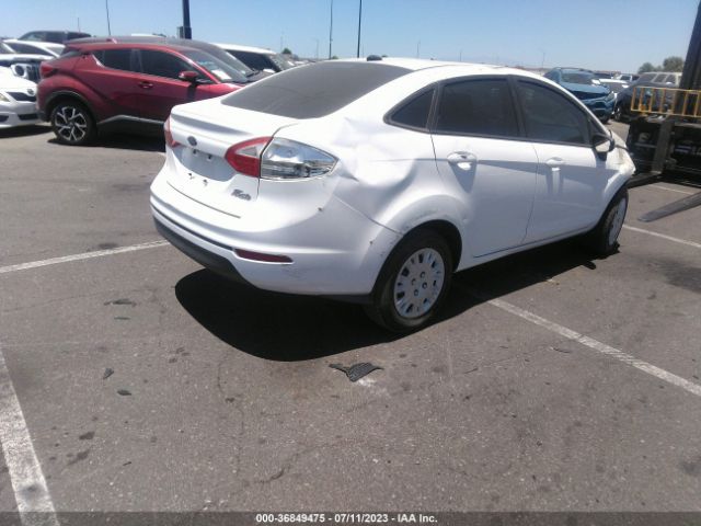 3FADP4AJ9GM143585 Ford FIESTA S