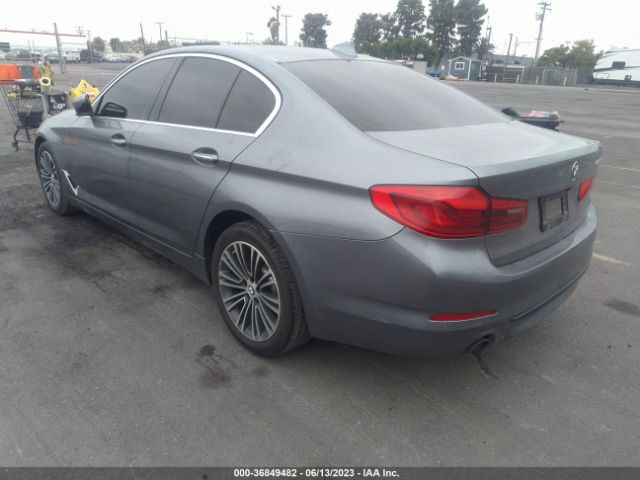 WBAJA5C52JWA37555 BMW 5 Series 530i