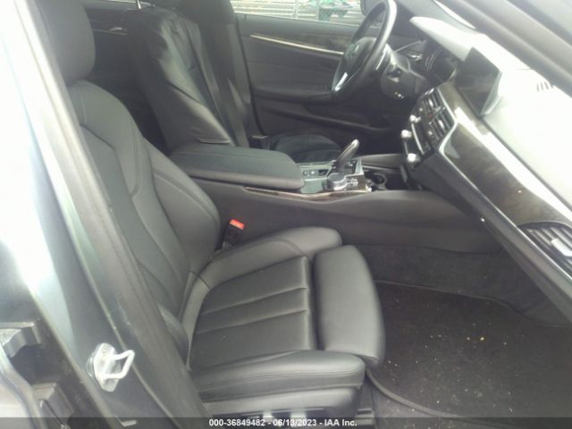 WBAJA5C52JWA37555 BMW 5 Series 530i