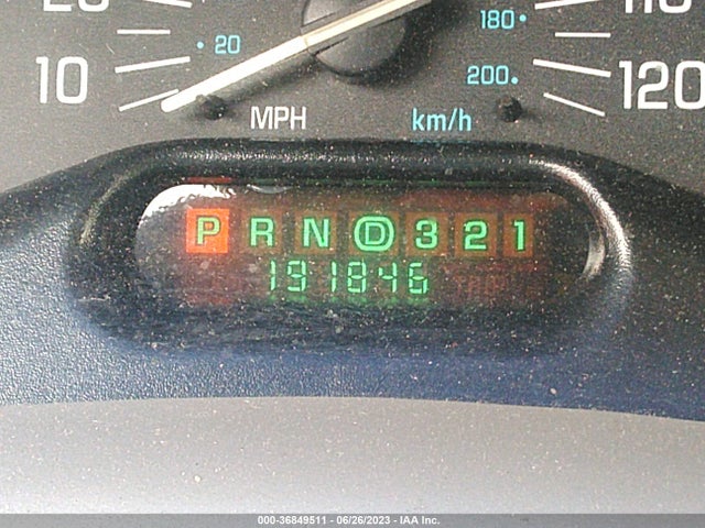 2001 BUICK CENTURY CUSTOM VIN: 2G4WS52J211190148
