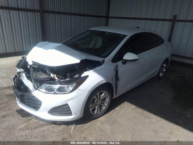 Chevrolet CRUZE LS 2019 1G1BC5SM5K7104077 Image 2
