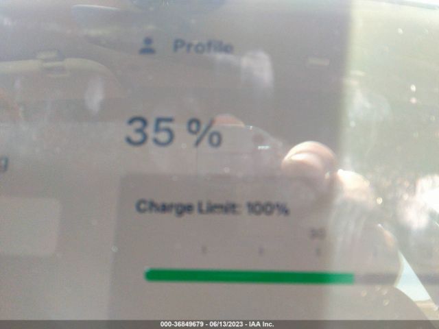 5YJ3E1EA8PF397992 Tesla MODEL 3