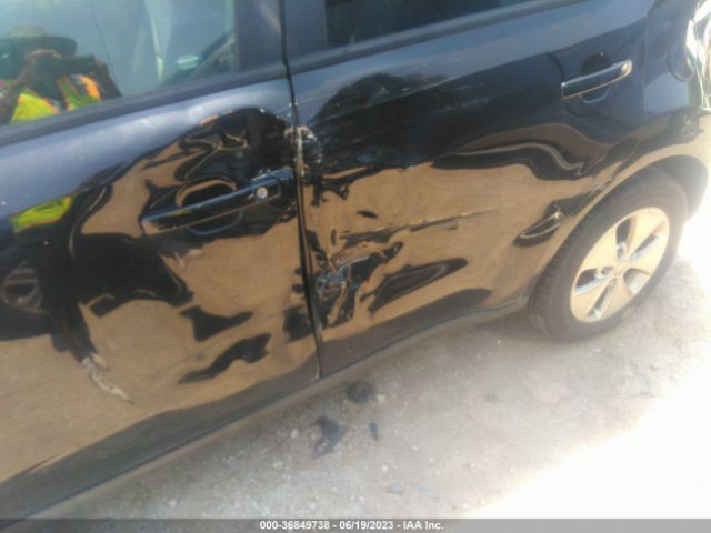 KNDJN2A22E7091255 KIA Soul Base