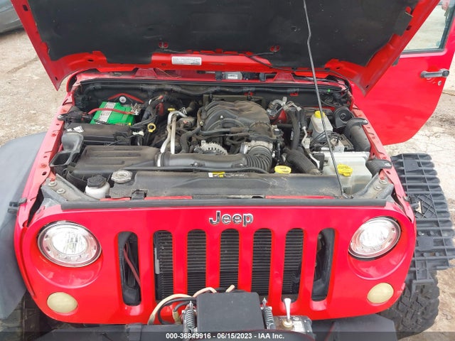 2018 Jeep Wrangler, VIN: 1C4BJWFG0JL913905