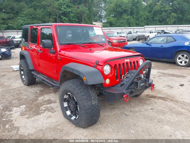 2018 Jeep Wrangler, VIN: 1C4BJWFG0JL913905