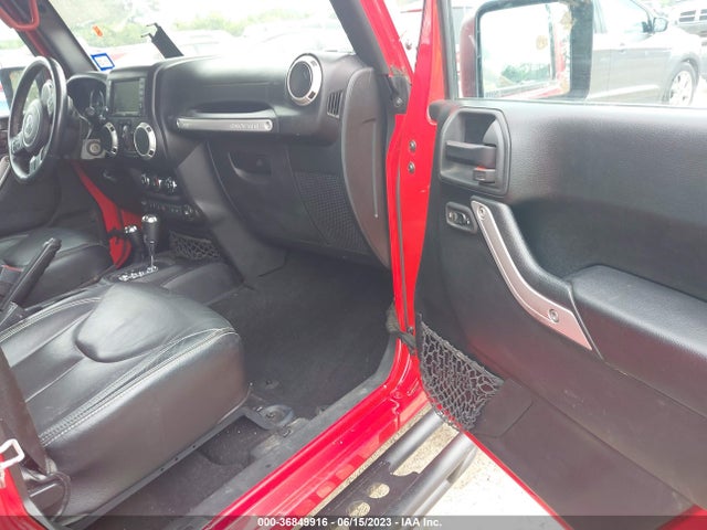 2018 Jeep Wrangler, VIN: 1C4BJWFG0JL913905