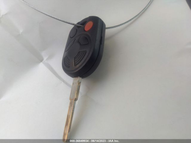 1FADP3F28JL295331 Ford FOCUS SE