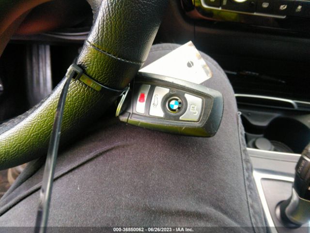 WBA8E5G54GNU20969 BMW 3 Series 320i Xdrive