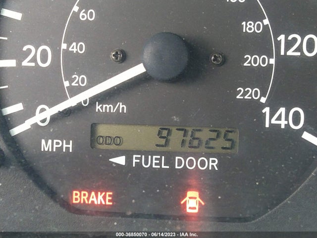 2001 TOYOTA CAMRY CE/LE/XLE VIN: 4T1BG22K81U064565