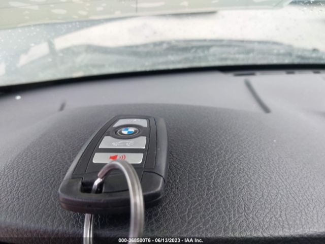 WBA8E1G5XHNU13826 BMW 3 Series 320i