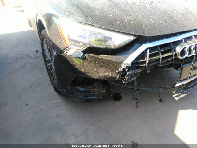 WA1AUCF30N1019395 Audi Q3 PREMIUM