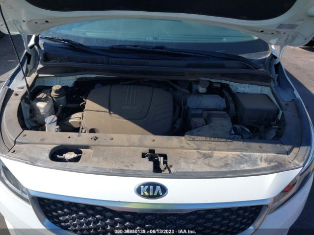 KNDMB5C16H6245701 KIA SEDONA LX
