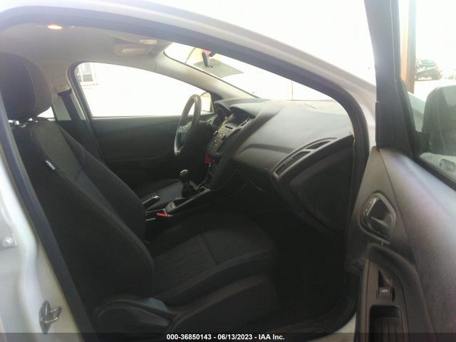 2016 FORD FOCUS S VIN: 1FADP3E2XGL262986